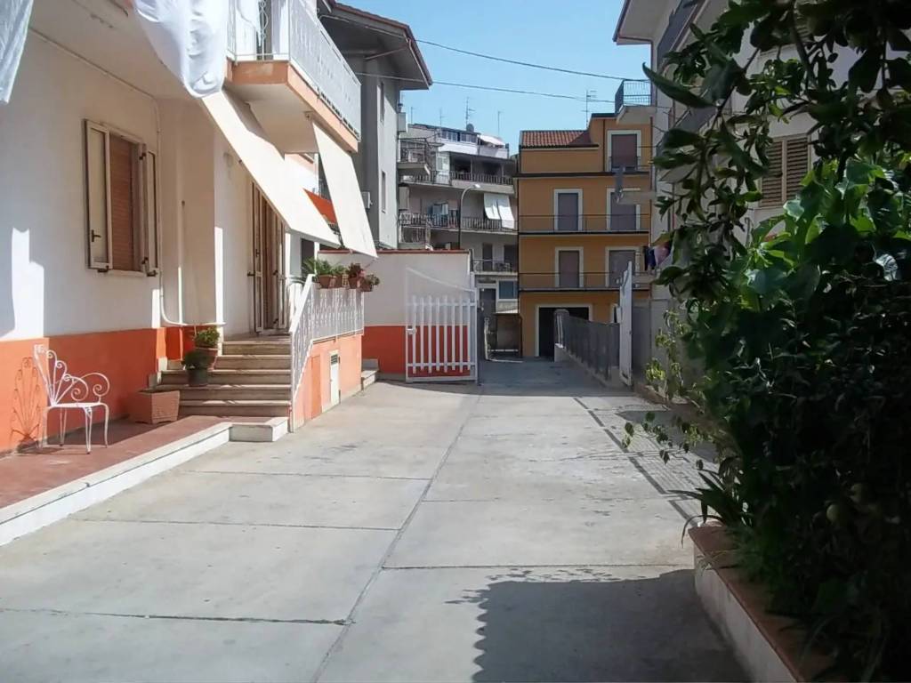 appartamento in vendita a Nicotera