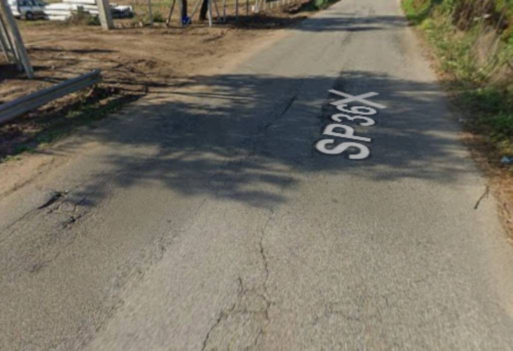 locale commerciale in vendita a Nicotera