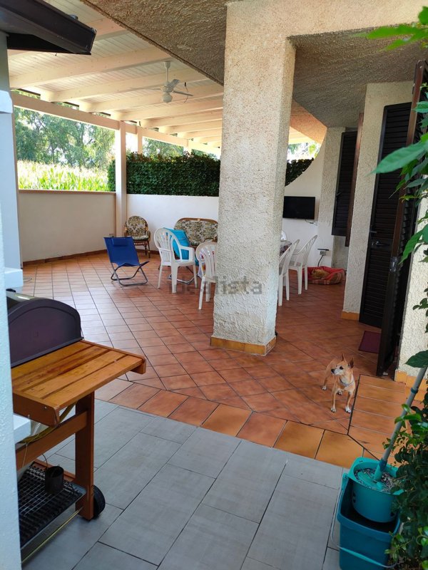 casa indipendente in vendita a Nicotera in zona Marina