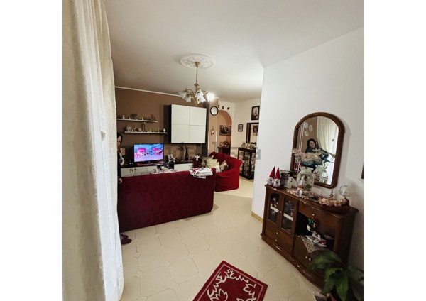 appartamento in vendita a Nicotera