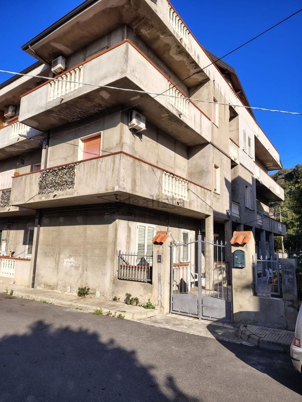 appartamento in vendita a Nicotera