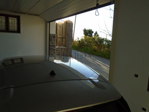 casa indipendente in vendita a Nicotera in zona Marina