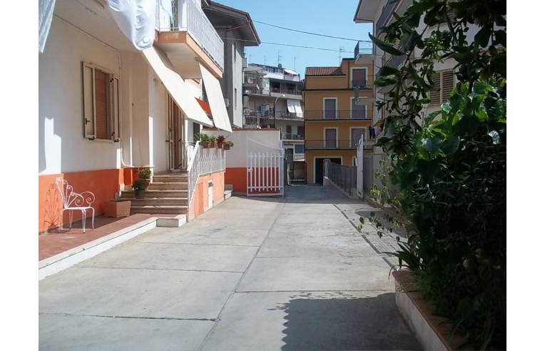 appartamento in vendita a Nicotera in zona Marina
