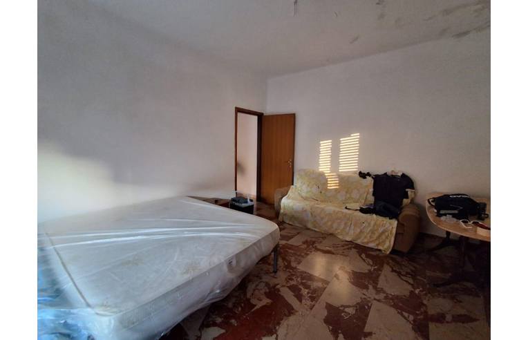appartamento in vendita a Nicotera in zona Marina