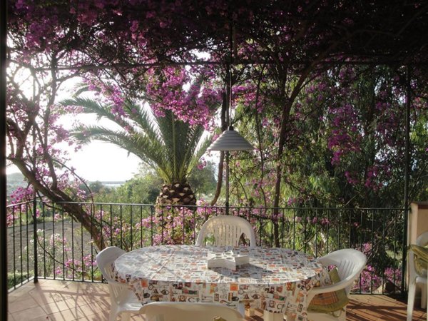 casa indipendente in vendita a Parghelia