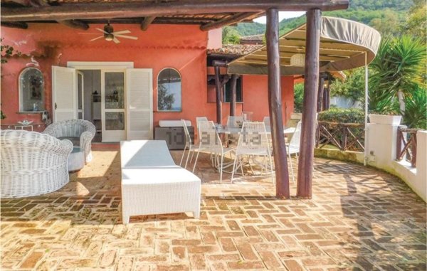 casa indipendente in vendita a Parghelia