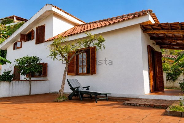 casa indipendente in vendita a Parghelia