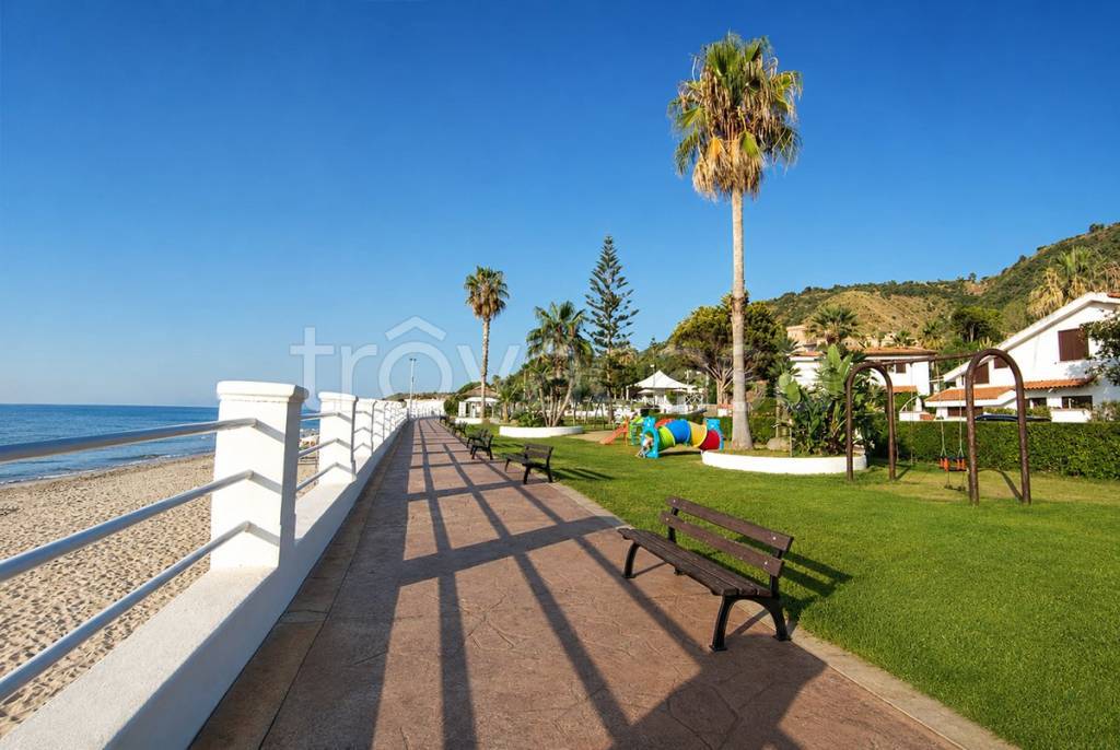 casa indipendente in vendita a Parghelia