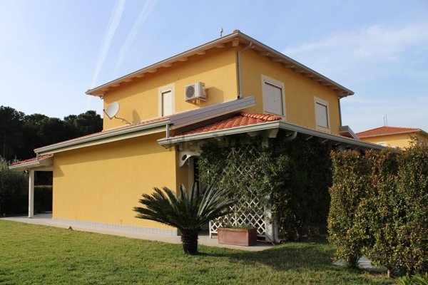 casa indipendente in vendita a Pizzo