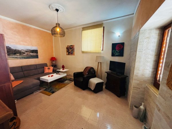 casa indipendente in vendita a Pizzo