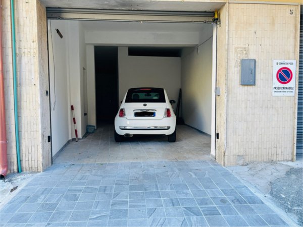 ufficio in vendita a Pizzo