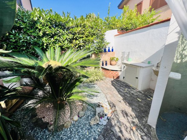 casa indipendente in vendita a Pizzo