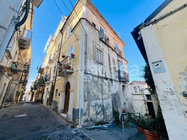 casa indipendente in vendita a Pizzo