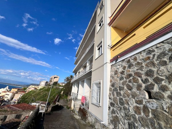appartamento in vendita a Pizzo