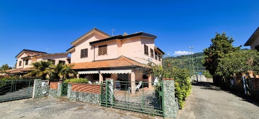 appartamento in vendita a Pizzo