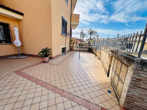 casa indipendente in vendita a Pizzo