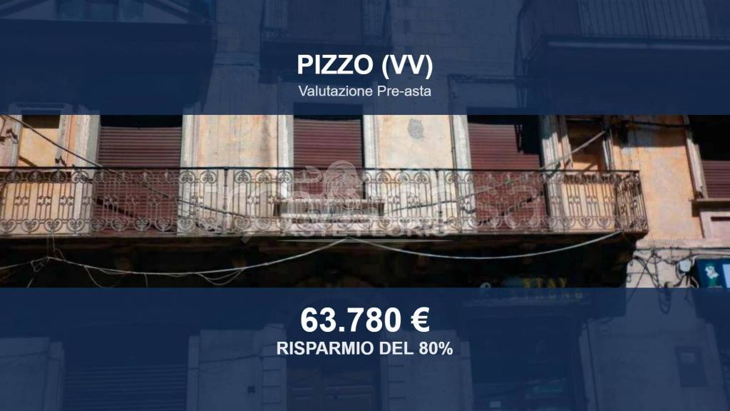 locale commerciale in vendita a Pizzo
