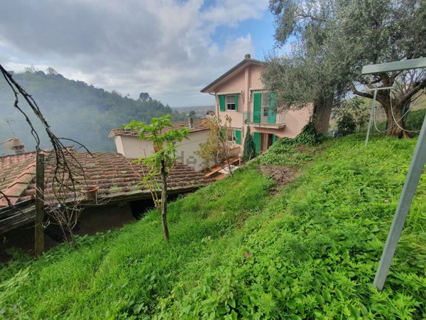 casa indipendente in vendita a Pizzoni