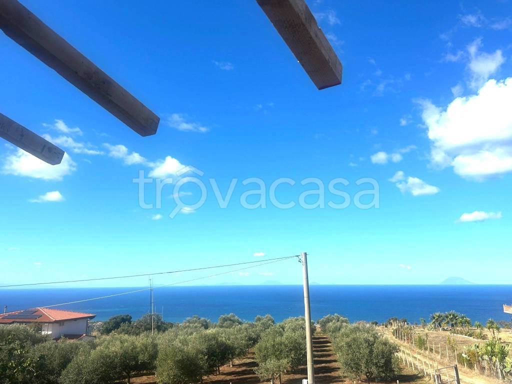 casa indipendente in vendita a Ricadi