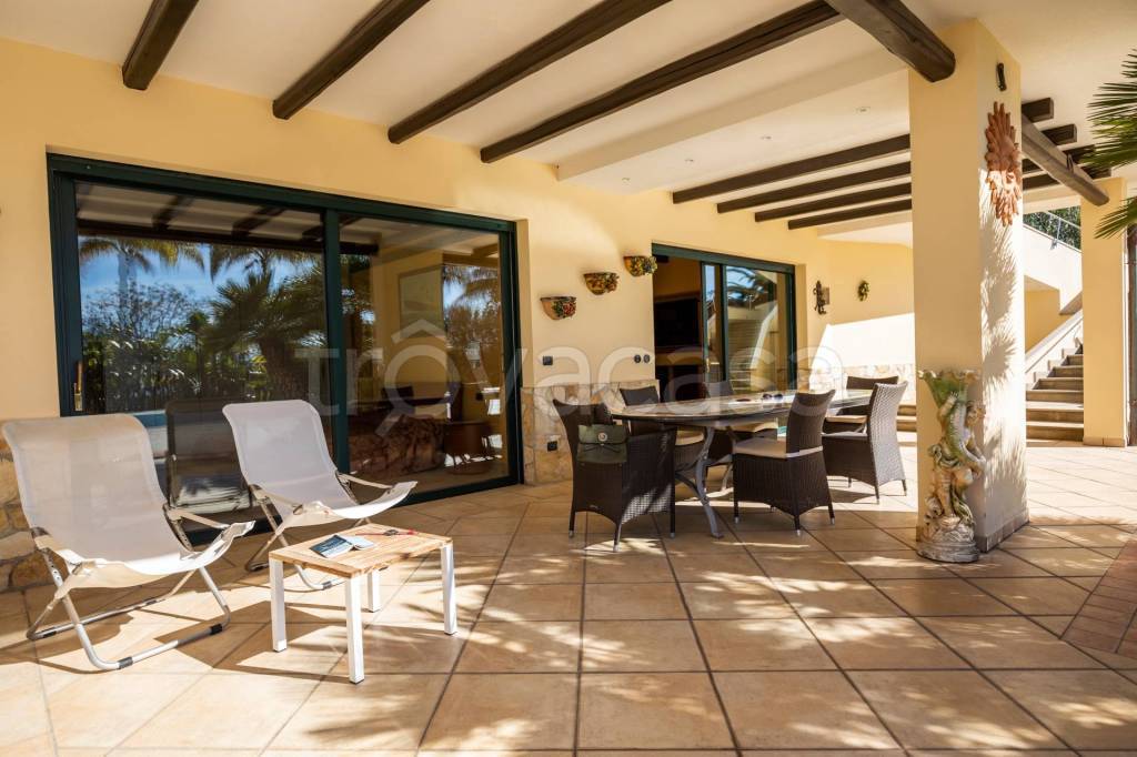 casa indipendente in vendita a Ricadi