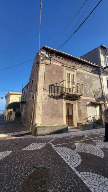 casa indipendente in vendita a Ricadi in zona Santa Domenica