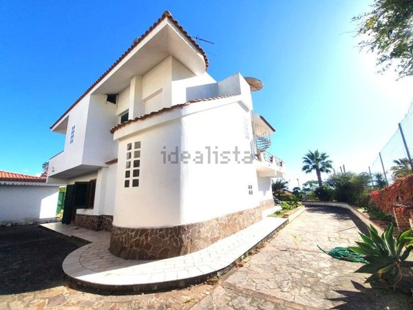casa indipendente in vendita a Ricadi in zona Capo Vaticano