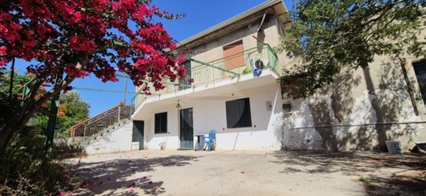 casa indipendente in vendita a Ricadi in zona Capo Vaticano