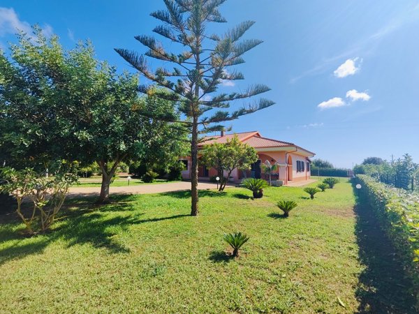 casa indipendente in vendita a Ricadi