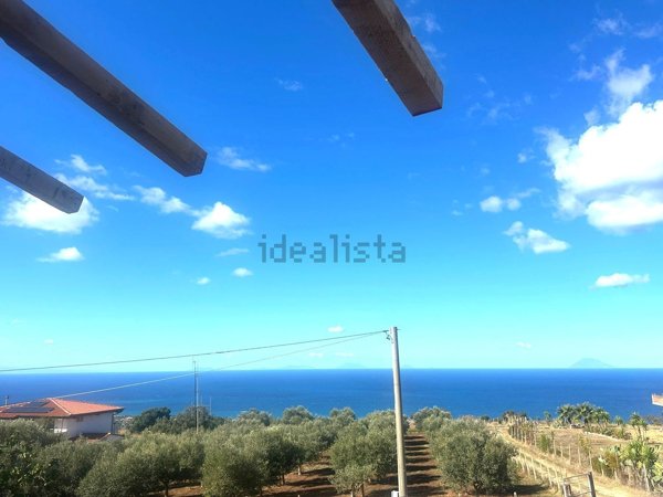 casa indipendente in vendita a Ricadi