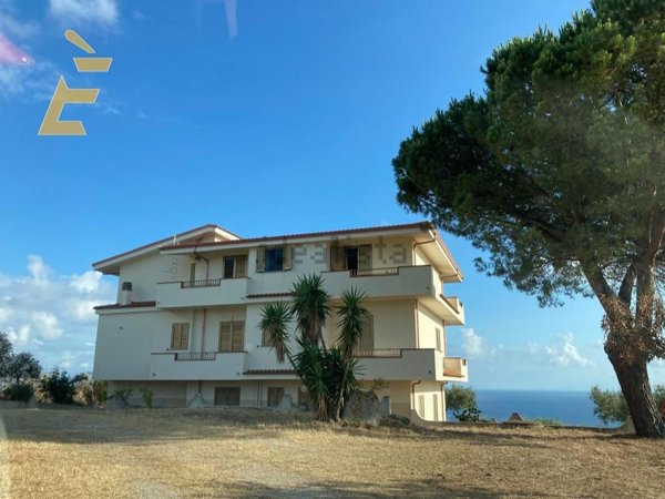 casa indipendente in vendita a Ricadi in zona San Nicolò