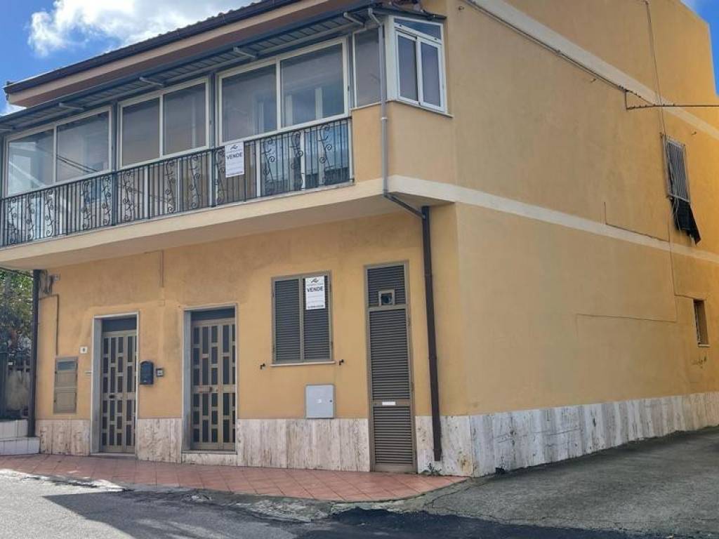 casa indipendente in vendita a Ricadi in zona Capo Vaticano