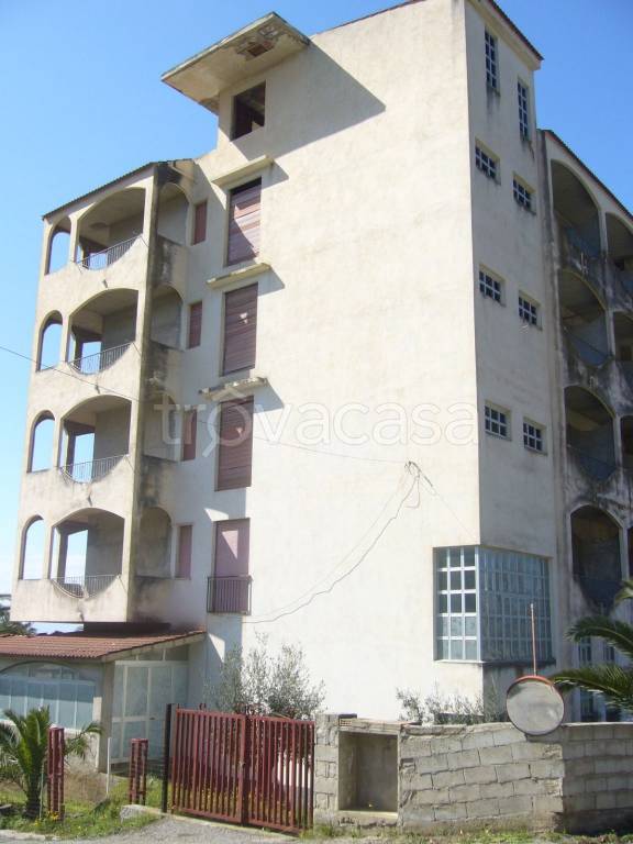 negozio in vendita a Ricadi in zona Capo Vaticano