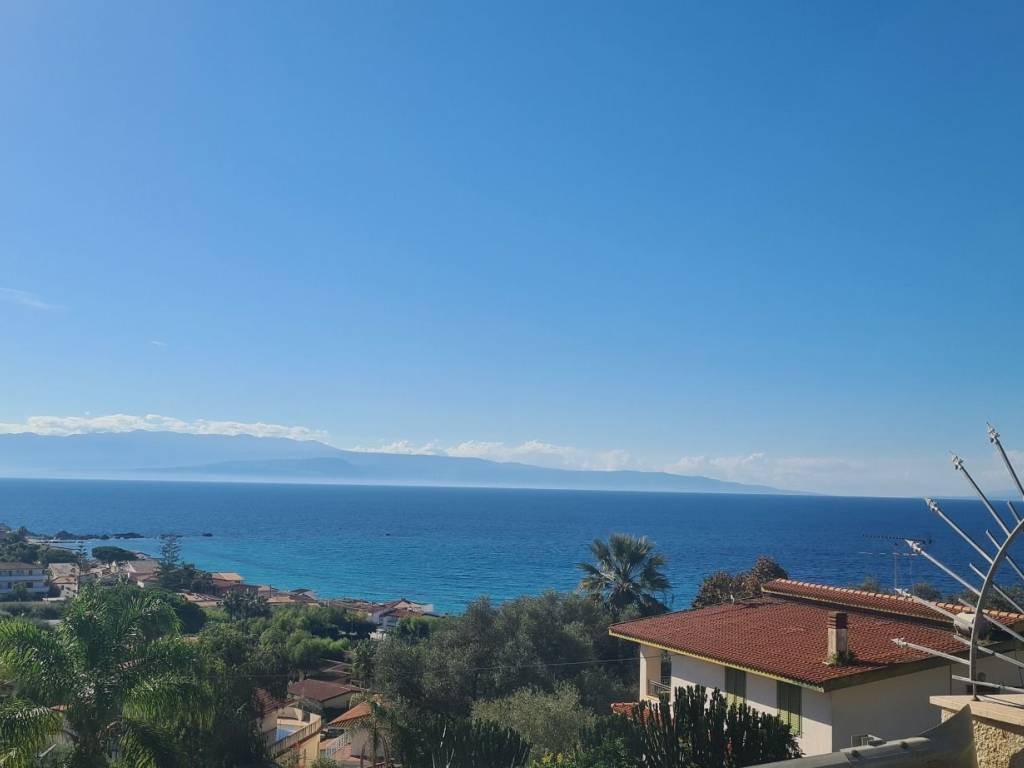 casa indipendente in vendita a Ricadi in zona Santa Maria
