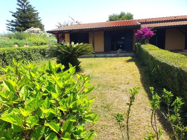 casa indipendente in vendita a Ricadi