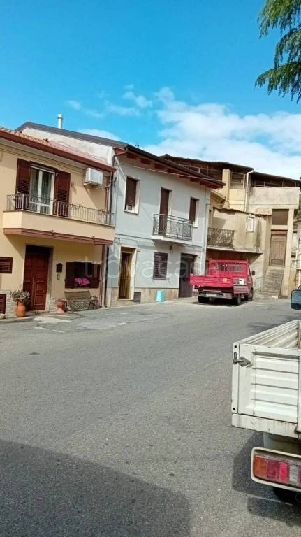 casa indipendente in vendita a San Calogero