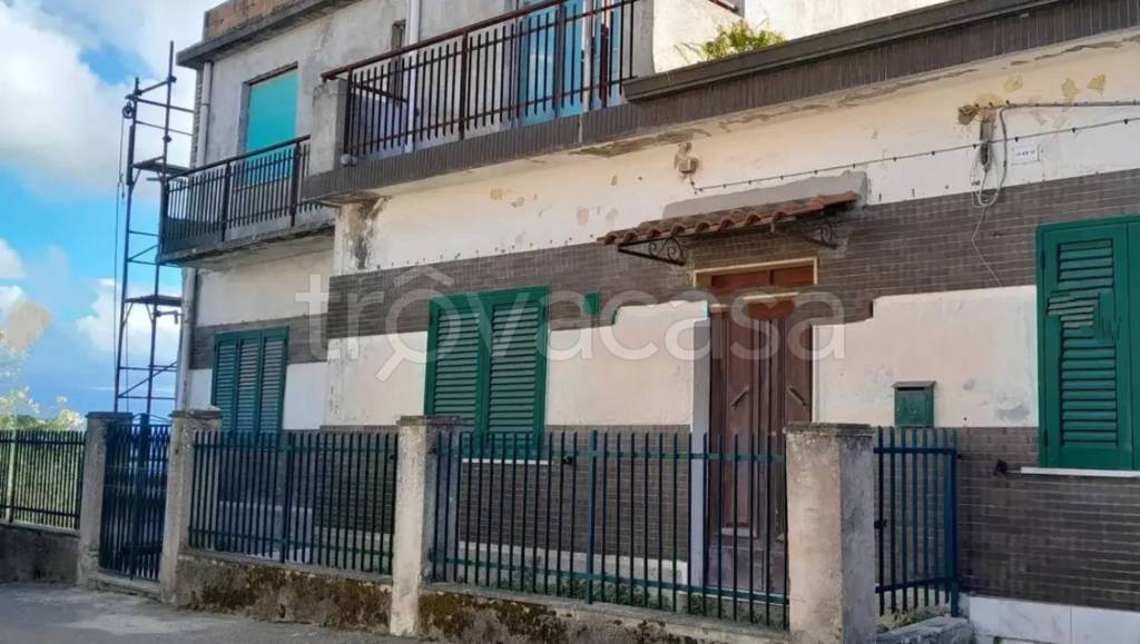 casa indipendente in vendita a Sant'Onofrio