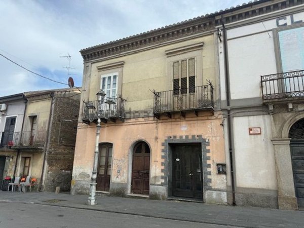 casa semindipendente in vendita a Sant'Onofrio