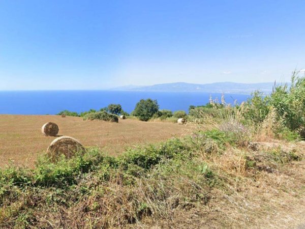 casa indipendente in vendita a Sant'Onofrio