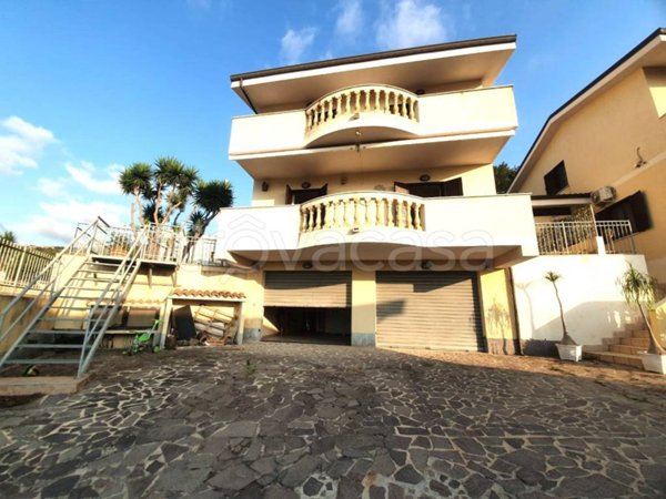 casa indipendente in vendita a Tropea