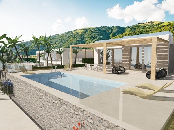 casa indipendente in vendita a Tropea