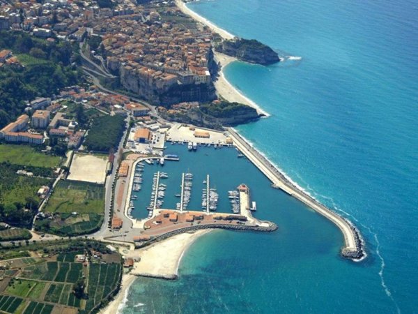 appartamento in vendita a Tropea