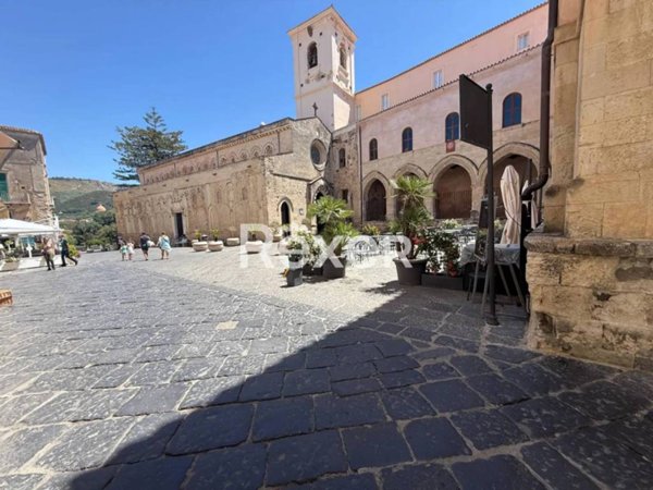 casa indipendente in vendita a Tropea