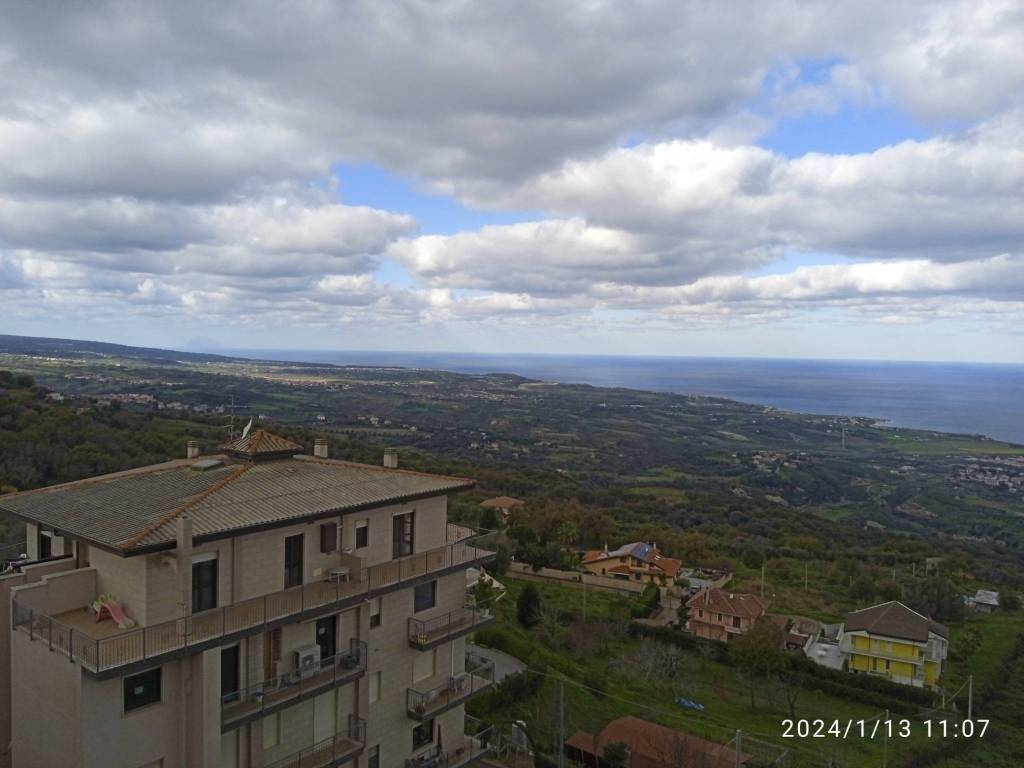 appartamento in vendita a Vibo Valentia in zona Centro Città