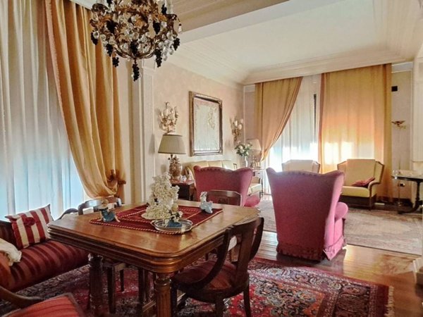 appartamento in vendita a Vibo Valentia in zona Centro Città