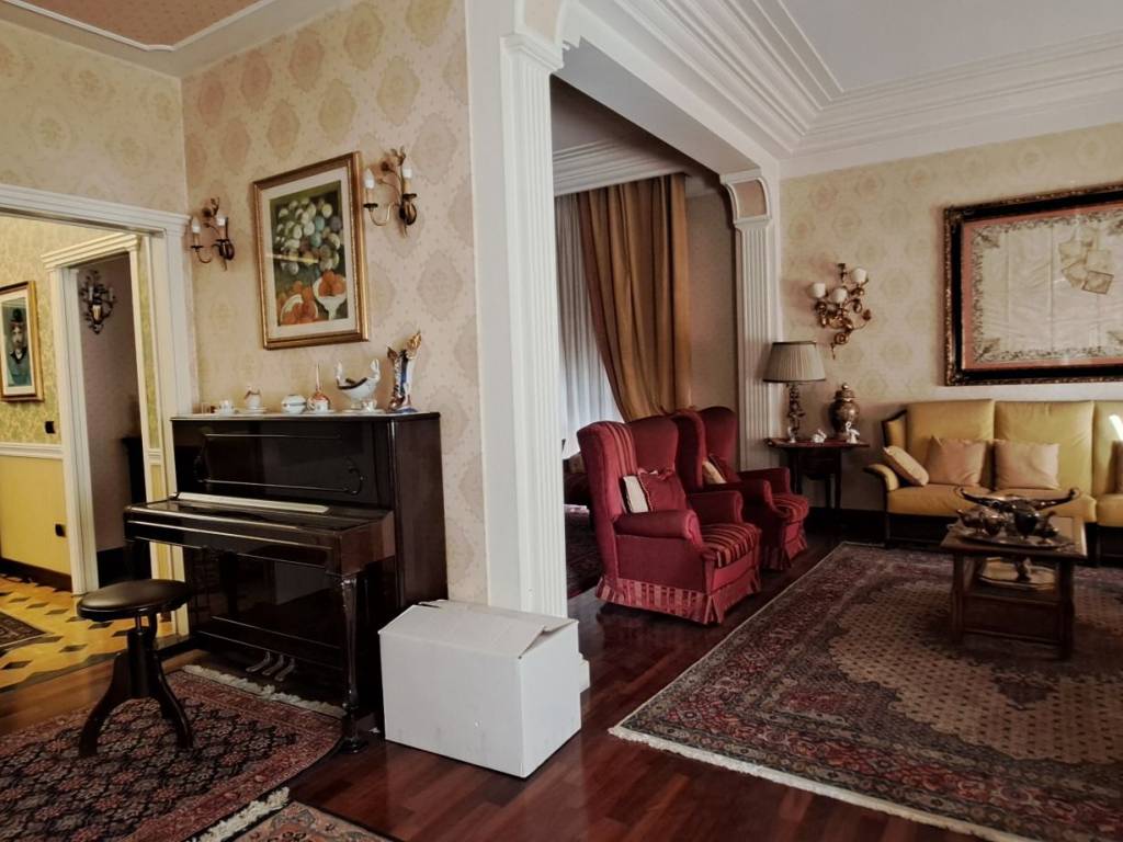 appartamento in vendita a Vibo Valentia in zona Centro Città
