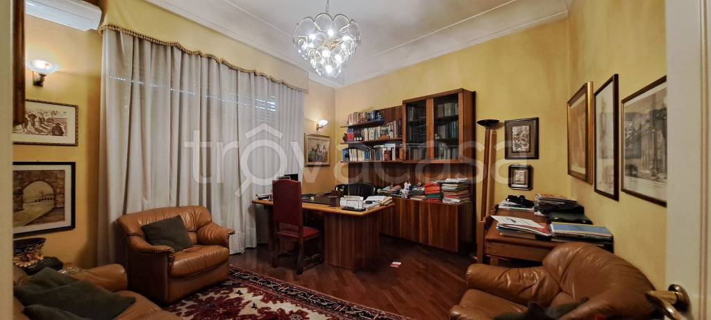 appartamento in vendita a Vibo Valentia in zona Centro Città