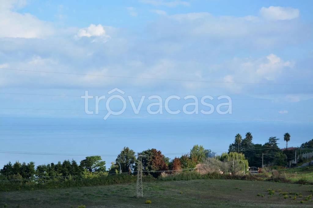 casa indipendente in vendita a Vibo Valentia