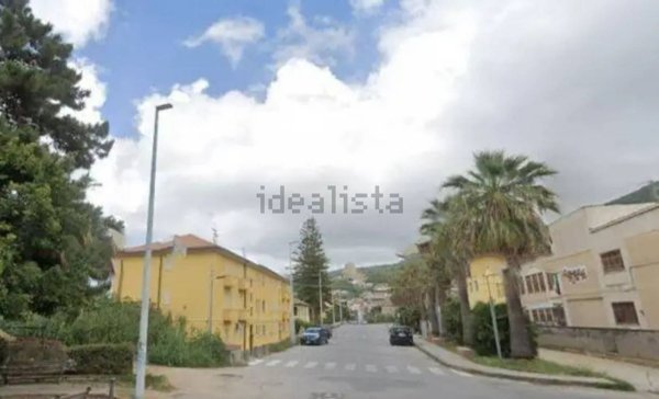 appartamento in vendita a Vibo Valentia in zona Vibo Marina