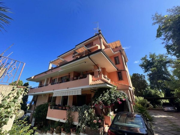 appartamento in vendita a Vibo Valentia in zona Vibo Marina