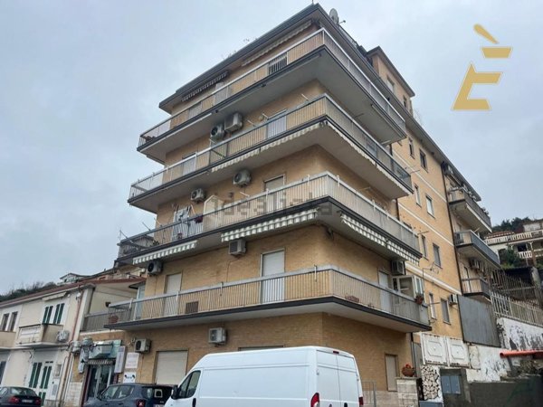 appartamento in vendita a Vibo Valentia in zona Piscopio